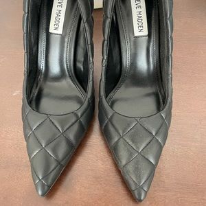 Steve Madden never worn pumps